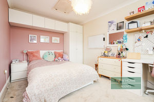 Photo 32- click for photo gallery
